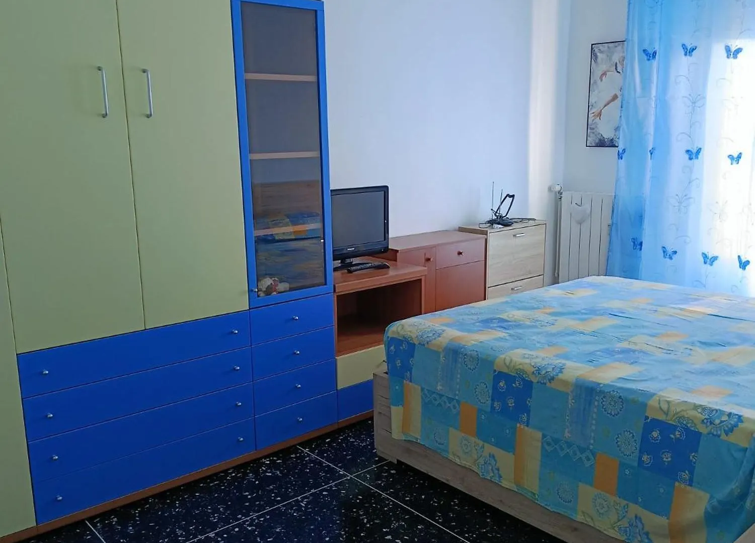 Holiday Luma Vado Ligure 0*,